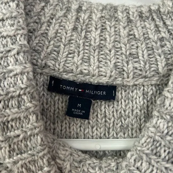 Tommy Hilfiger Cable Knit Turtleneck Sweater Medium Grey - Picture 4 of 4